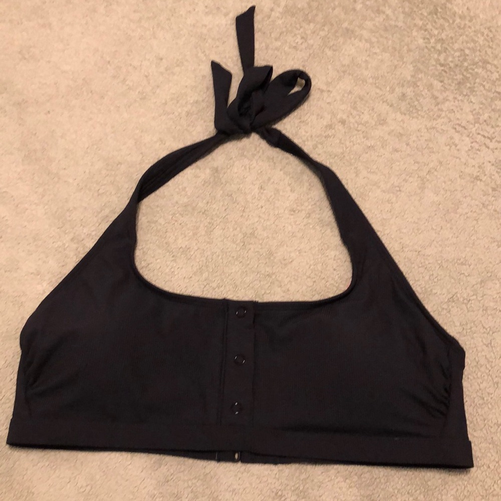 Xhilaration women’s swimsuit top size XL (12-14)